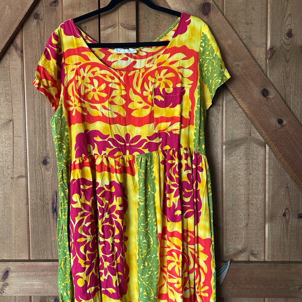 Manuhealii Yellow and Red women’s Dress